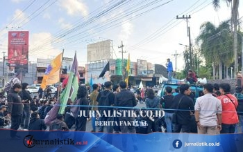300 Personel Gabungan Amankan Demo Mahasiwa di Jember Regional 15 Juni 2026