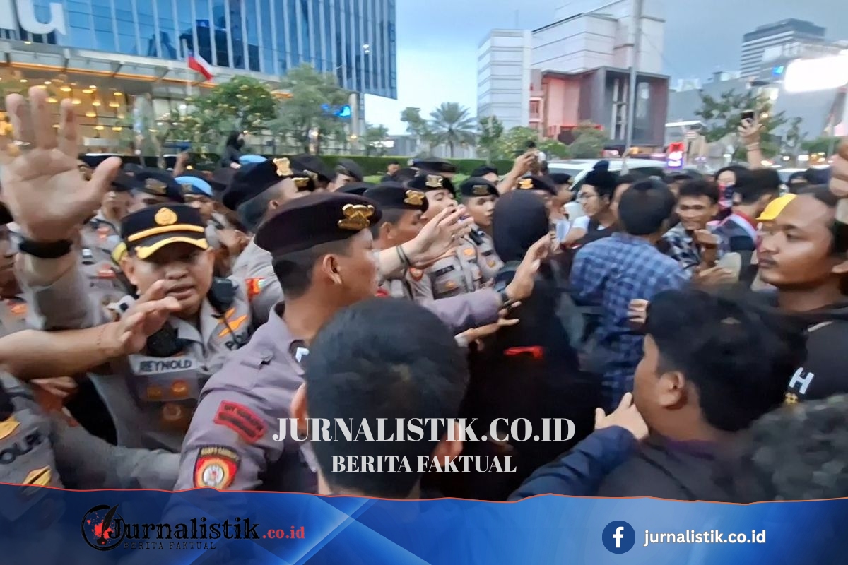 Kericuhan Demo Sudirman Dipicu Klaim Pemukulan, Massa Sempat Bakar Ban News 15 Juni 2026
