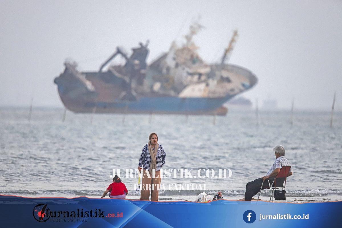 Trump Sebut Selat Hormuz Akan Dibuka, Harga Minyak Turun Hampir 5 Persen Money 16 Juni 2026