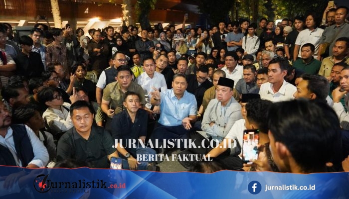 Ricuh Diskusi di UGM, Budiman Sudjatmiko, Nusron Wahid, Sudaryono, dan Istana Soroti