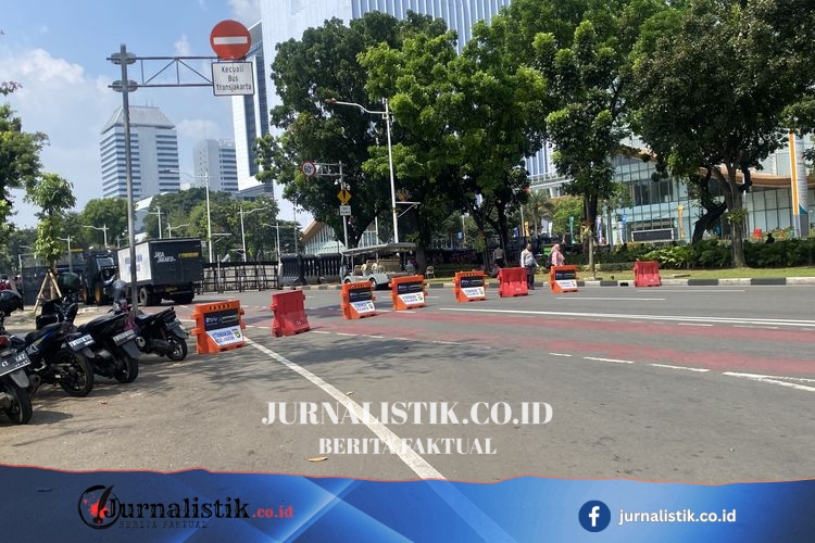 Awas Terjebak Macet, Cek Jalur Alternatif Imbas Demo di Kawasan Monas Otomotif 17 Juni 2026