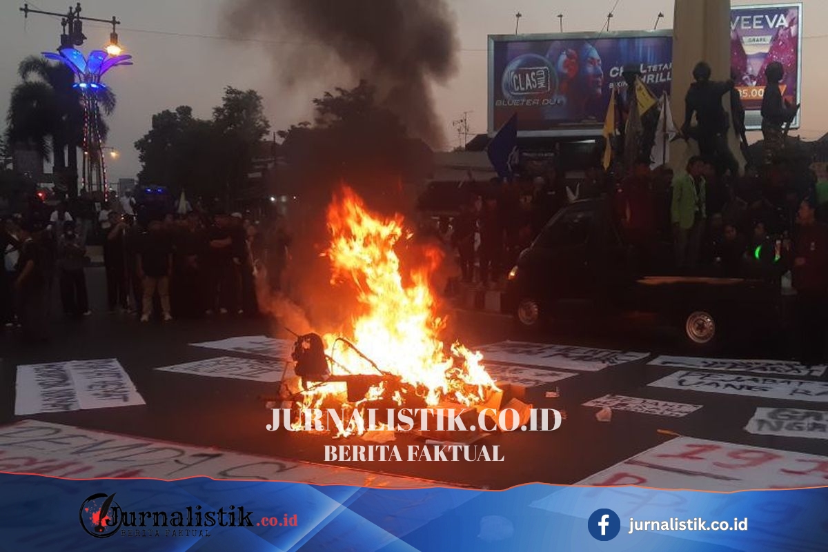 Viral Pemotor Terobos Demo Mahasiswa di Tugu Kartasura, Polisi Lakukan Penyelidikan Regional 18 Juni 2026