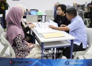Pemprov Banten Buat Gerakan Ayah Mengambil Rapor, Andra Soni: Ubah Budaya Pengasuhan Regional 18 Juni 2026