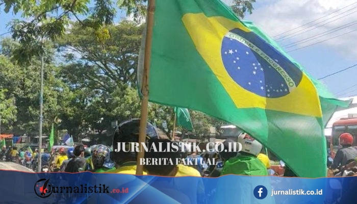 Brasil Menang 3-0 atas Haiti, Bayi Tiga Bulan Ikut Konvoi Ribuan Fans di Ambon