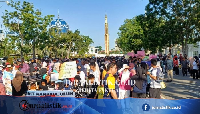 Siswa Ikut Pawai Program MBG di Batam, Pemerhati Anak: Berpotensi Mengarah ke Eksploitasi