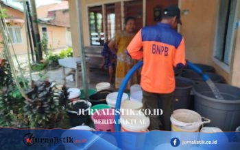 Tujuh Bulan Setelah Banjir Bandang, Ratusan Keluarga di Padang Masih Hadapi Krisis Air Bersih