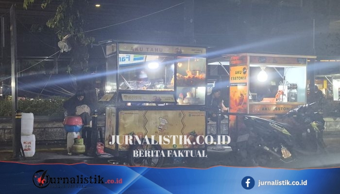 Dari Kantor ke Trotoar: Saat PKL Jadi Pilihan Terakhir Bertahan Hidup di Jakarta