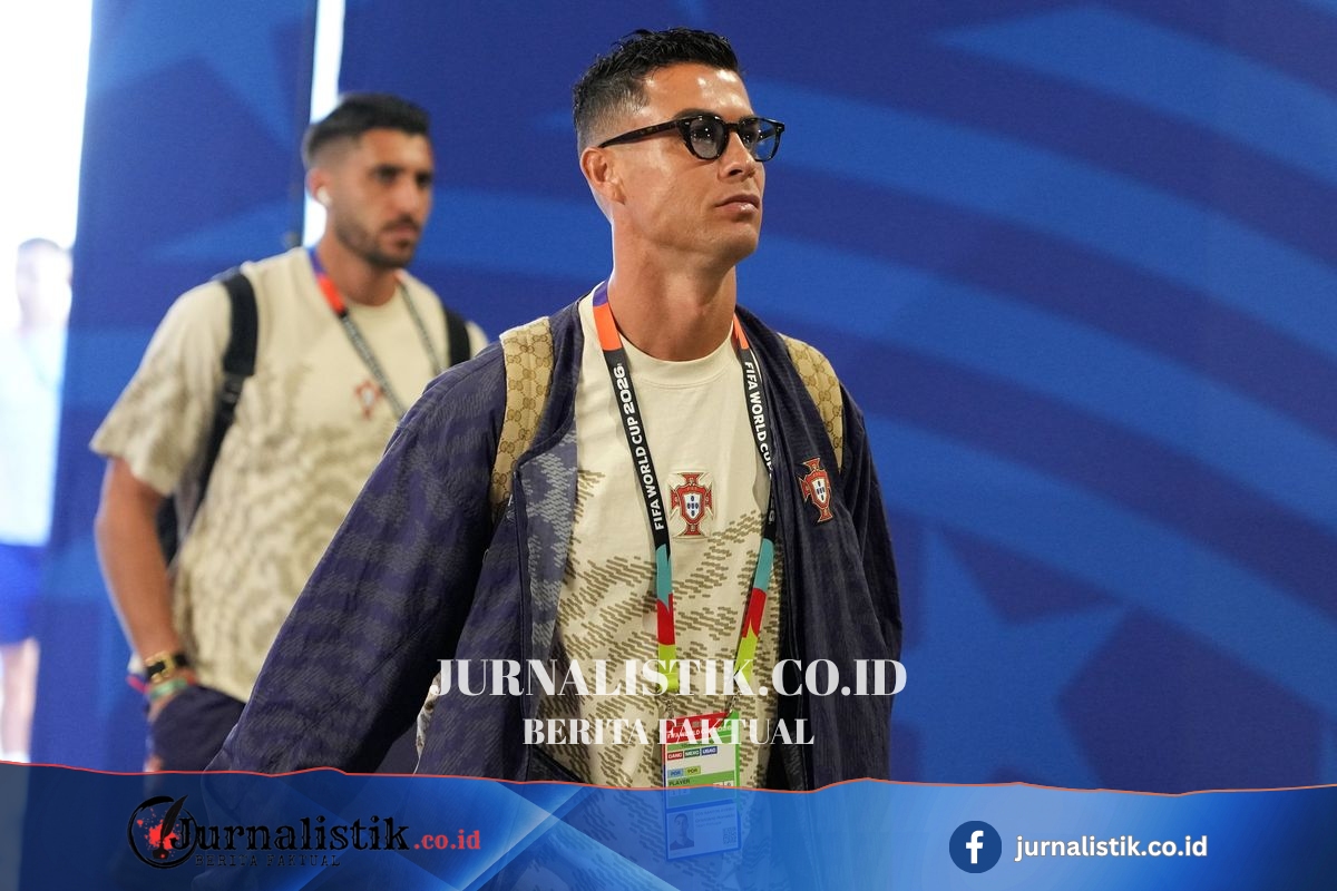 Usai Cetak Sejarah, Ronaldo Kesal dengan Pertanyaan tentang Messi Bola 24 Juni 2026