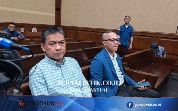 Jalani Sidang Perdana Kasus Suap, Eks Ketua Ombudsman Hery Susanto Mohon Doanya