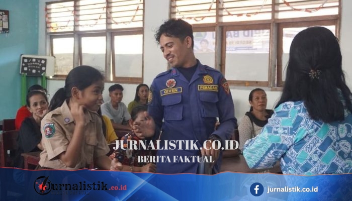 Angka fatherless di Maluku Tinggi, Petugas Damkar Ambon Jadi Ayah Pengganti