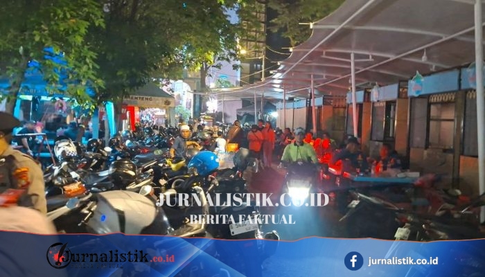 Susah Parkir, Warga HUT Jakarta Pilih Jalan Kaki 1,5 Km ke Bundaran HI