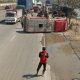 Manuver Contraflow, Mobil Damkar Demak Terguling Usai Ditabrak Truk Tronton di Pantura Sayung