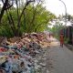 Tumpukan Sampah Meluber di Cakung Jaktim, Jalan Tinggal Satu Lajur