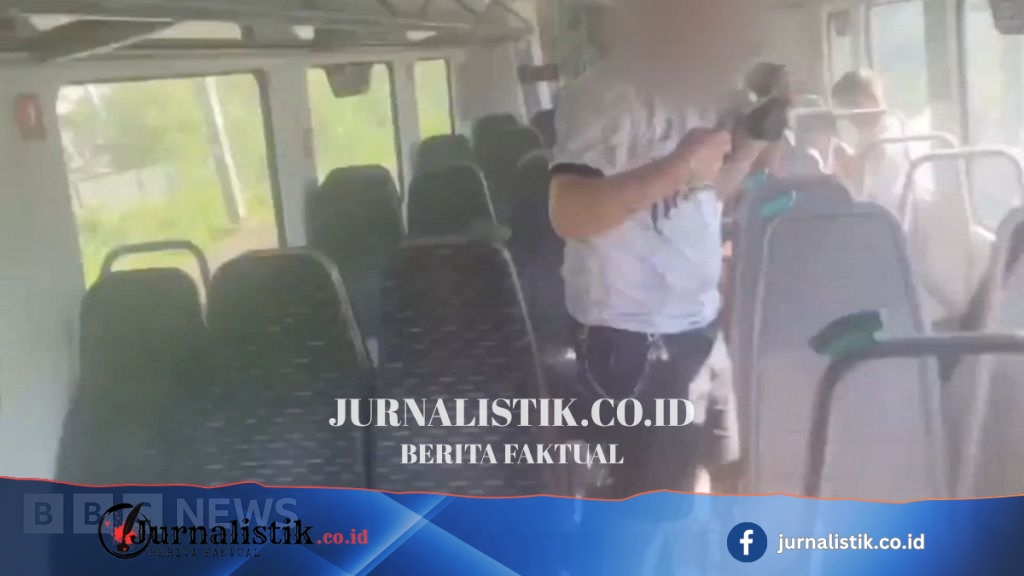 'People flew from their seats': Passengers describe how collision unfolded