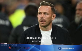 Craig Bellamy dalam pembicaraan untuk menggantikan pekerjaan Burnley