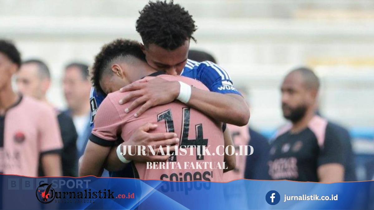 Sibling rivals line up for different teams