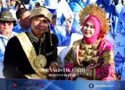 Kontingen Kenakan Pakaian Adat Menambah Semarak Pembukaan PENAS XVII