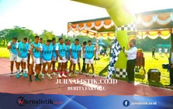 Support Langsung di Lapangan, Karo SDM Polda Gorontalo Dampingi Peserta Tes Kesamaptaan Jasmani Bintara