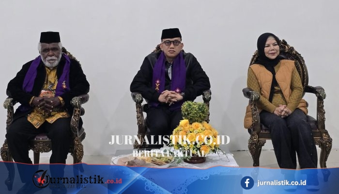 Prosesi Mopotilolo untuk Sambut Tamu Kehormatan PENAS XVII di Gorontalo