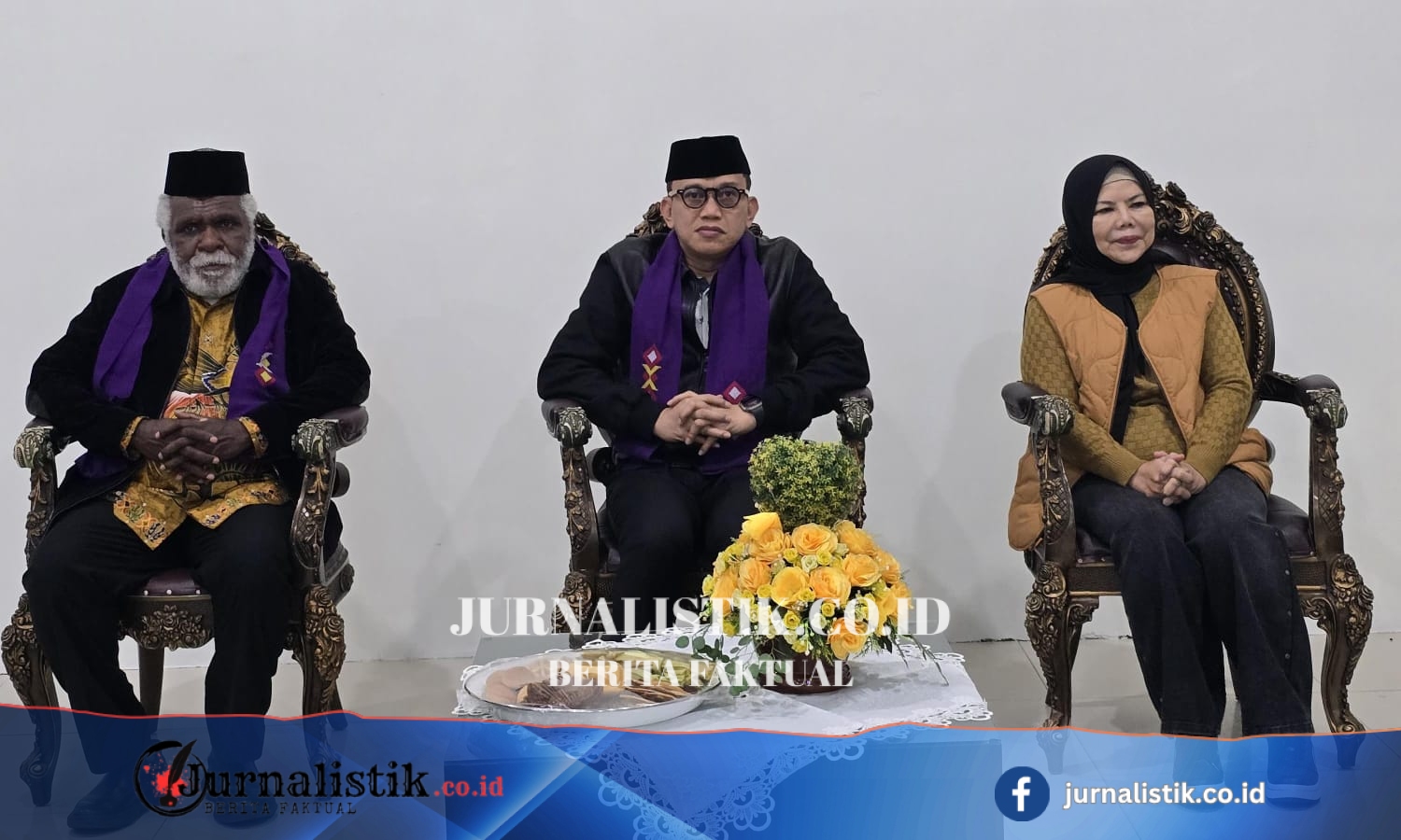 Prosesi Mopotilolo Sambut Tamu Kehormatan PENAS XVII di Gorontalo