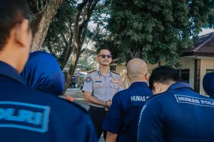 PERKOKOH PROFESIONALITAS PERSONEL HUMAS, KOMBES DESMONT : TINGKATKAN DISIPLIN DAN JAGA KESEHATAN.