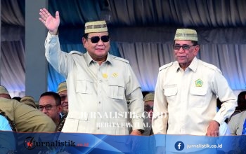 Presiden Prabowo Kenakan Upiah Karanji pada Puncak PENAS XVII