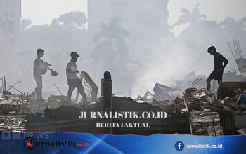Penolong bergegas selamatkan korban saat dua gempa Venezuela menewaskan sedikitnya 235 orang