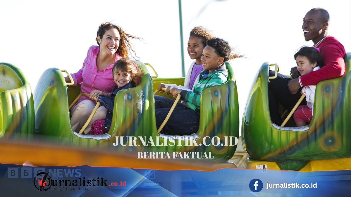 Cheaper theme park tickets and kids' meals as VAT cut comes into force