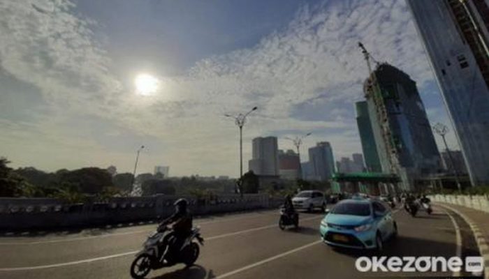 Prakiraan Cuaca Jabodetabek Hari Ini: Cerah Berawan hingga Berpotensi Hujan Ringan
