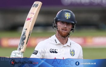 Ben Stokes, kapten Inggris, cetak 95 untuk Durham saat timnas Inggris terpuruk menuju kekalahan oleh Selandia Baru di Tes kedua