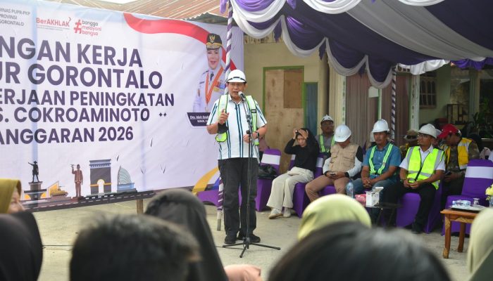 Gusnar Ismail Resmikan Dimulainya Peningkatan Jalan HOS Cokroaminoto