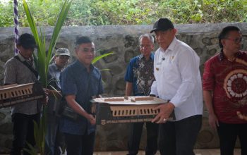 Gubernur Gusnar Perkuat Pengembangan Peternakan dan Perkebunan