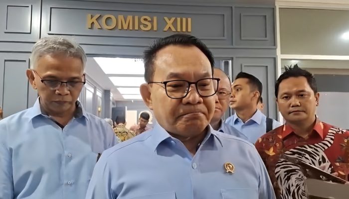 Prabowo Copot Dadan Hindayana dari Kepala BGN, KSP Dudung: Dugaan Jual Beli Titik Dapur MBG