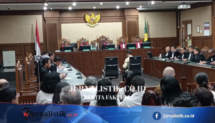 JPU Sebut Kasus Chromebook Nadiem Makarim White Collar Crime, Kuasa Hukum Mengaku Kaget