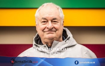 Paul Gambaccini Didiagnosis Alzheimer, Tetap Membawakan Acara di BBC Radio 2 dan Greatest Hits Radio