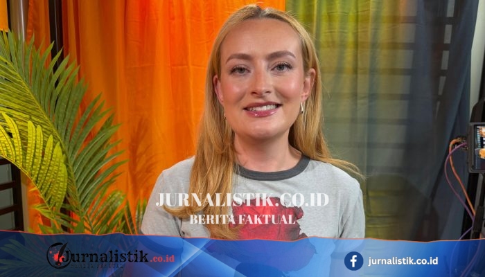 Amelia Dimoldenberg dari “Chicken Shop Date”: “Saya tak akan mengundang Andy Burnham, tapi ingin mengobrol”