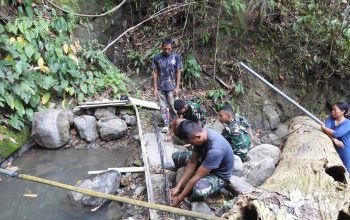 Satgas TMMD Ke-129 Kodim 1313/Pohuwato Terus Pasang Jaringan Pipa Air Bersih di Makarti Jaya