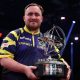 Luke Littler mempertahankan gelar World Matchplay 2026 dan merombak rekor rata-rata Phil Taylor