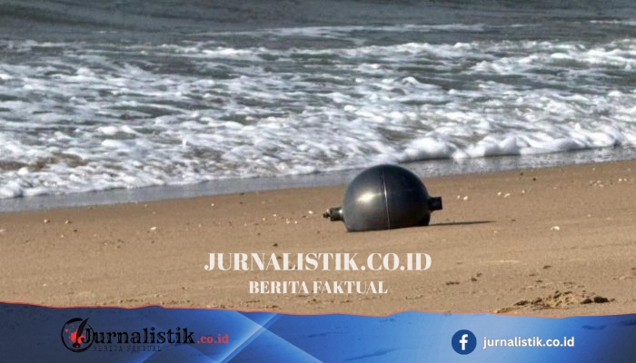 Australia Selidiki Enam Bola Misterius yang Terdampar di Forrest Beach, Queensland