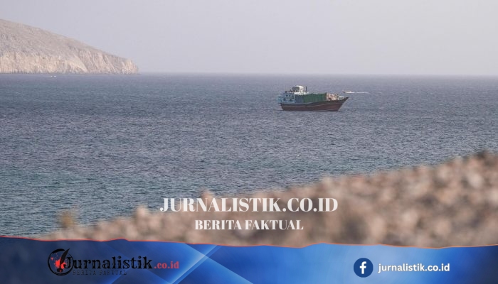 Ledakan di Iran saat AS meluncurkan gelombang serangan baru