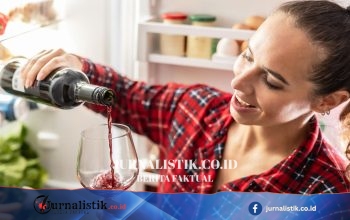 Red wine dingin ala Gen Z makin diterima saat musim panas, bukan lagi dianggap “tabu”