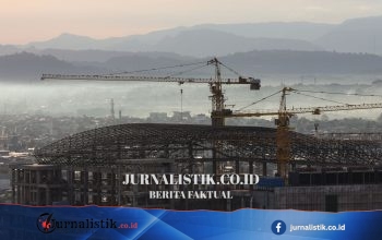 Investasi Terus Bertumbuh, Mengapa Penyerapan Kerja Tak Ikut Kencang?