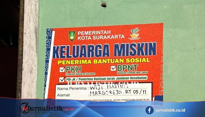 Stiker Negara: Kepatuhan yang Diupayakan Lewat Jalan Pintas