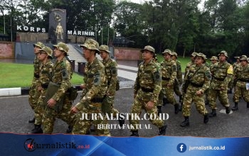 Latsarmil Dihapus, Calon Manajer Kopdes Merah Putih Tetap Gunakan Seragam Militer—Wamenhan Jelaskan Alasannya