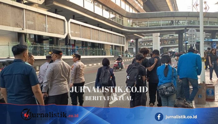 Demo BEM UI Tamat, Massa Bubarkan Diri Setelah Orasi di Sekretariat ASEAN (Rabu, 1/7/2026)
