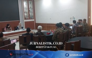 KIP Jateng Periksa Salinan Ijazah Jokowi dalam Sengketa Informasi di Dispersip Solo