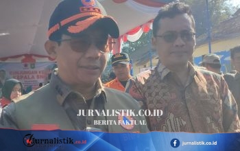Jalur Evakuasi Merapi Terganggu Truk Galian C, Bupati Magelang Mengajukan Betonisasi ke BNPB