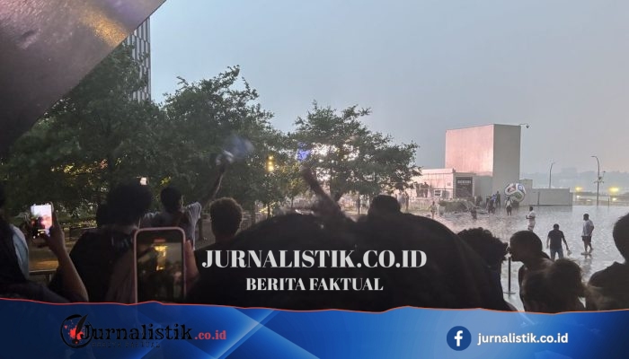 Petir Saat Nobar Argentina vs Cape Verde di New York, Suporter Tetap Bertahan