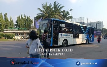 Pengguna TransJabodetabek di Bekasi Terbagi: Langganan Rp200.000 Disambut, Kenaikan Rp10.000 Ditolak