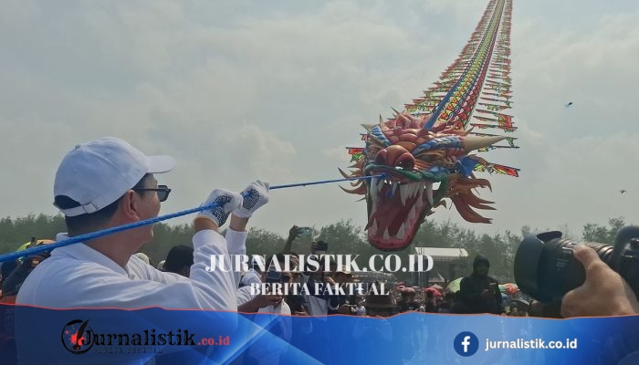 Festival Layang-layang Nasional 2026 di Pantai Ketawang Purworejo: Naga 3D Mengudara